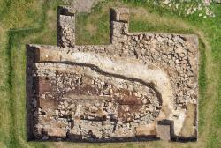 Trench J - Structure Five and the 'Great Wall of Brodgar'.  ( Tom O'Brien)